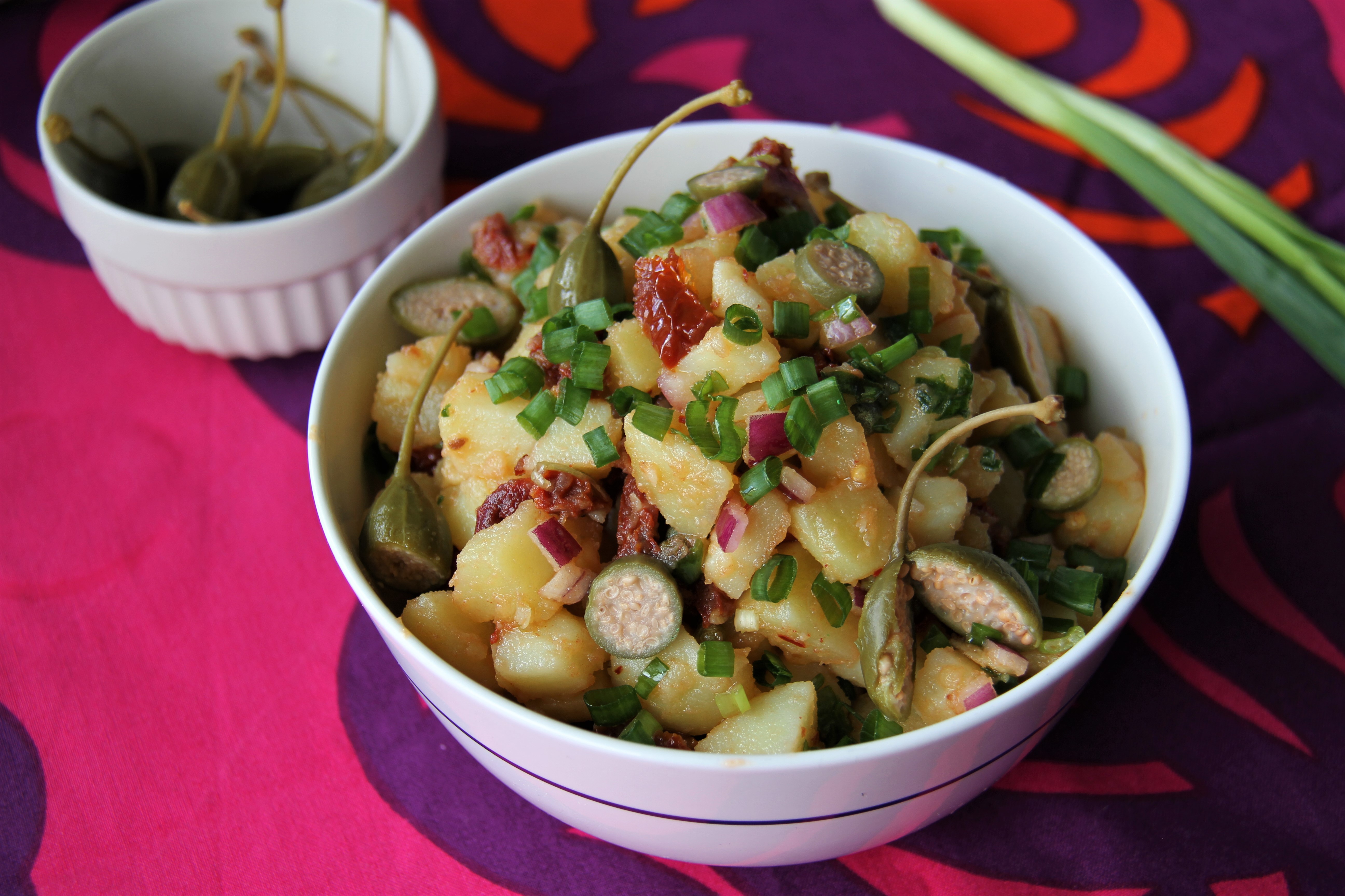 Tulinen Perunasalaatti